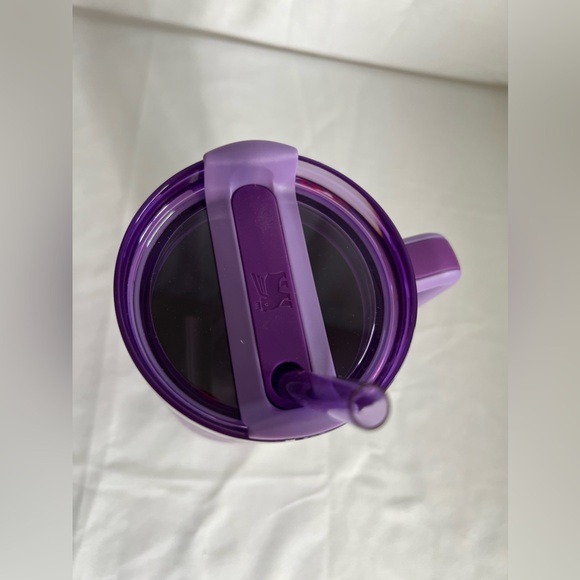 Stanley x Olivia Rodrigo Quencher H2.0 Tumbler 40oz Purple - Picture 6 of 16